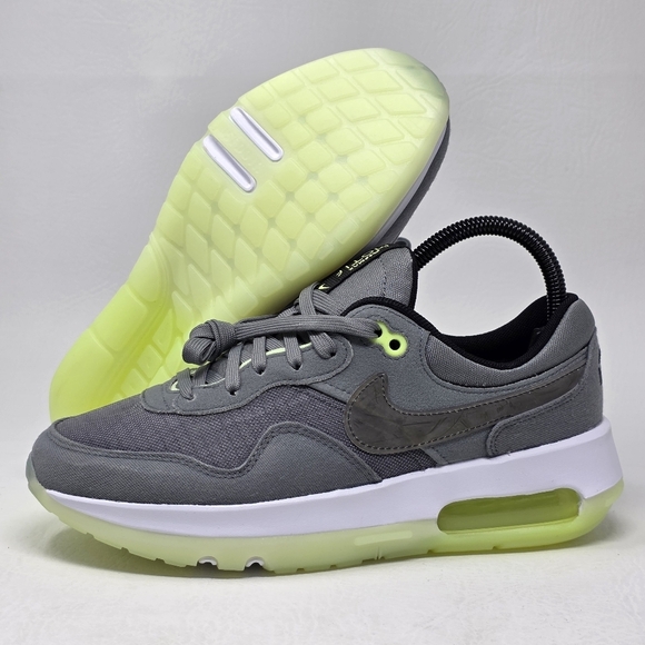 Nike Air Max Motif Big Kid's Size 6Y Shoe DH9388-005 Smoke Grey/Barely Volt New - Picture 1 of 10